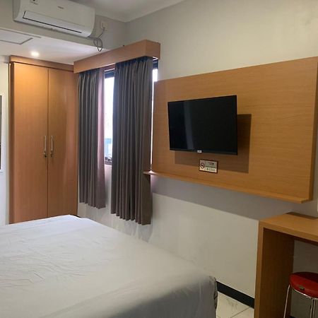 Bintaro 24 Hotel Jakarta Luaran gambar